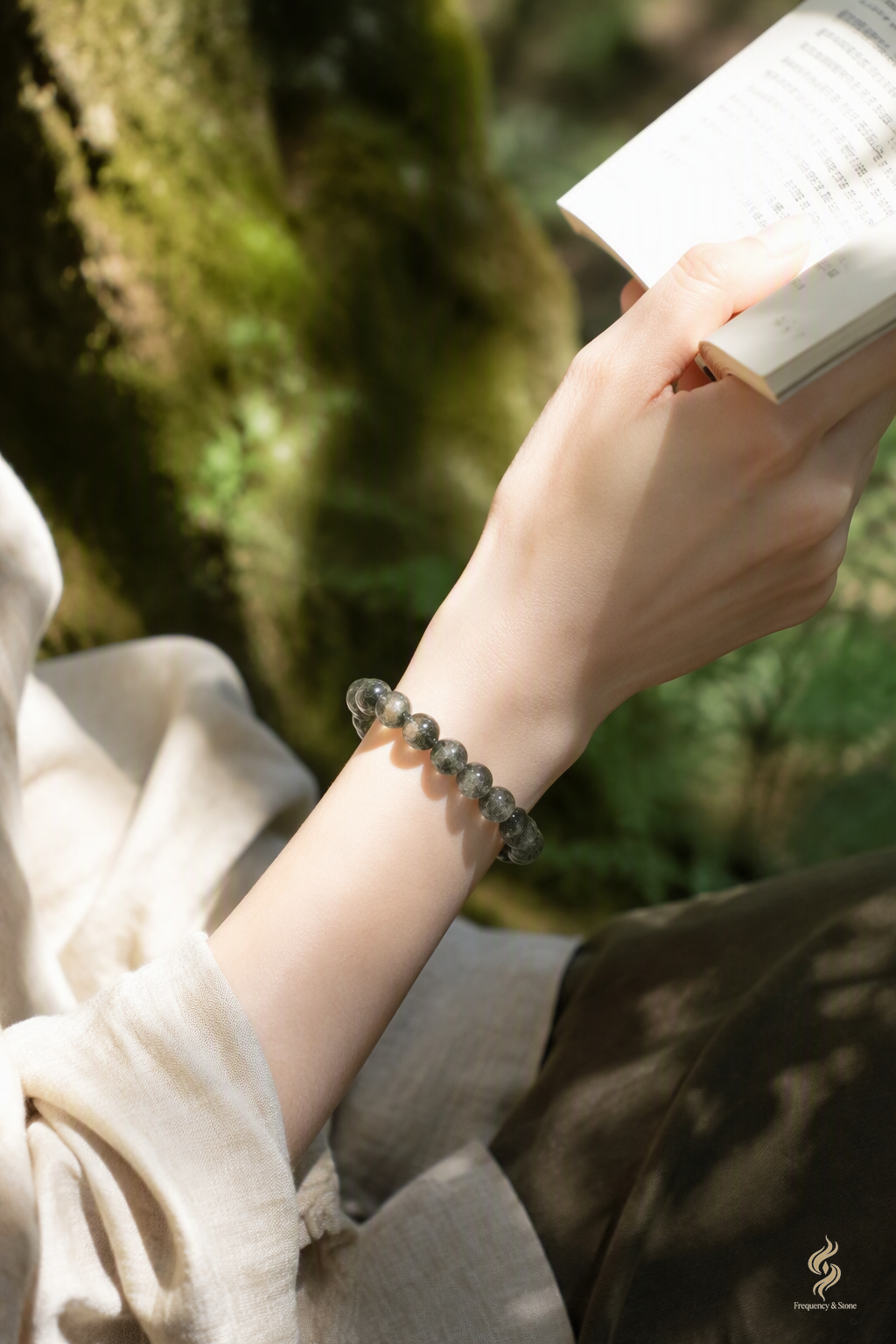 F&S:FS-BR-2606-024:FS-BR-2606-024__wear__01.png